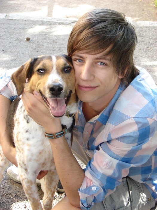 Milan se svým prvním pejskem Bojarem