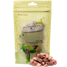 Pamlsky Yummeez Pure Lammherzen sušené mrazem jehněčí srdíčka 35 g